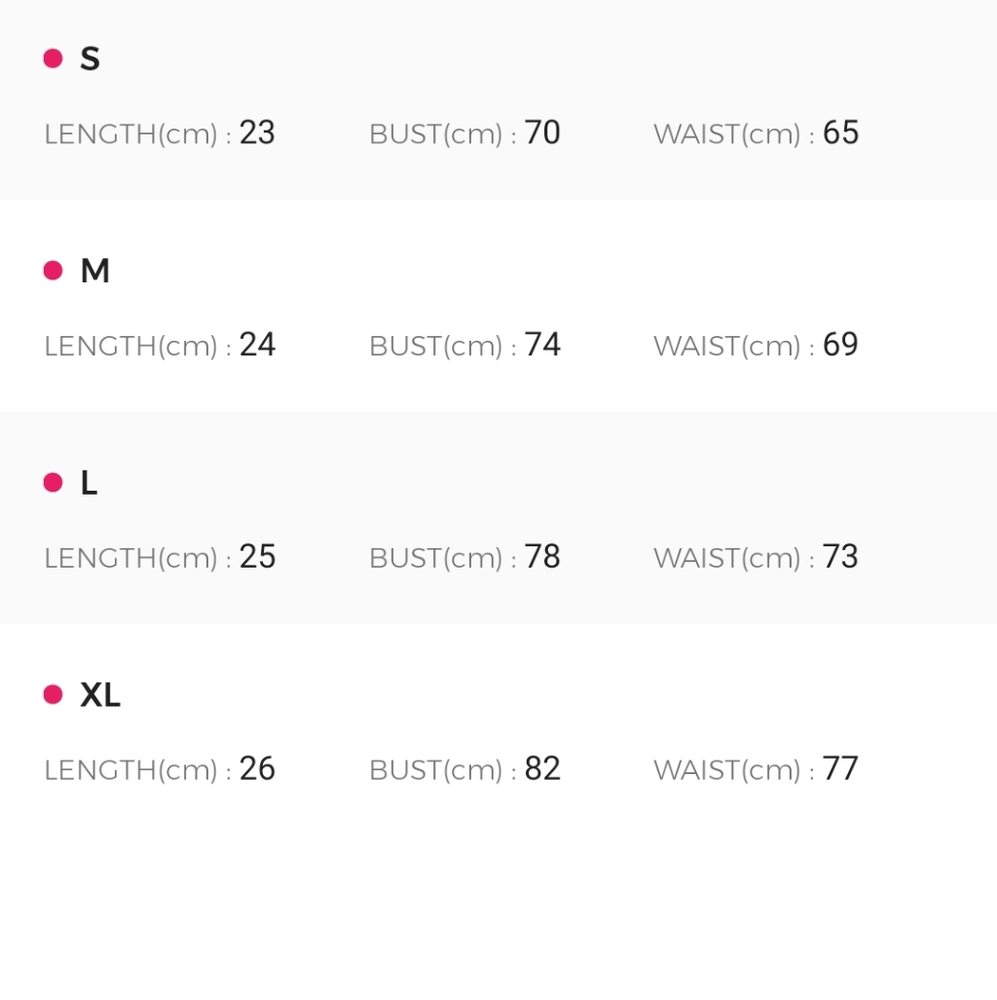 Slim fit tube top/crop in black. - Picture 3 of 3